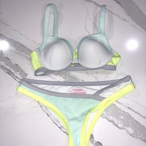 Victori secret bikini